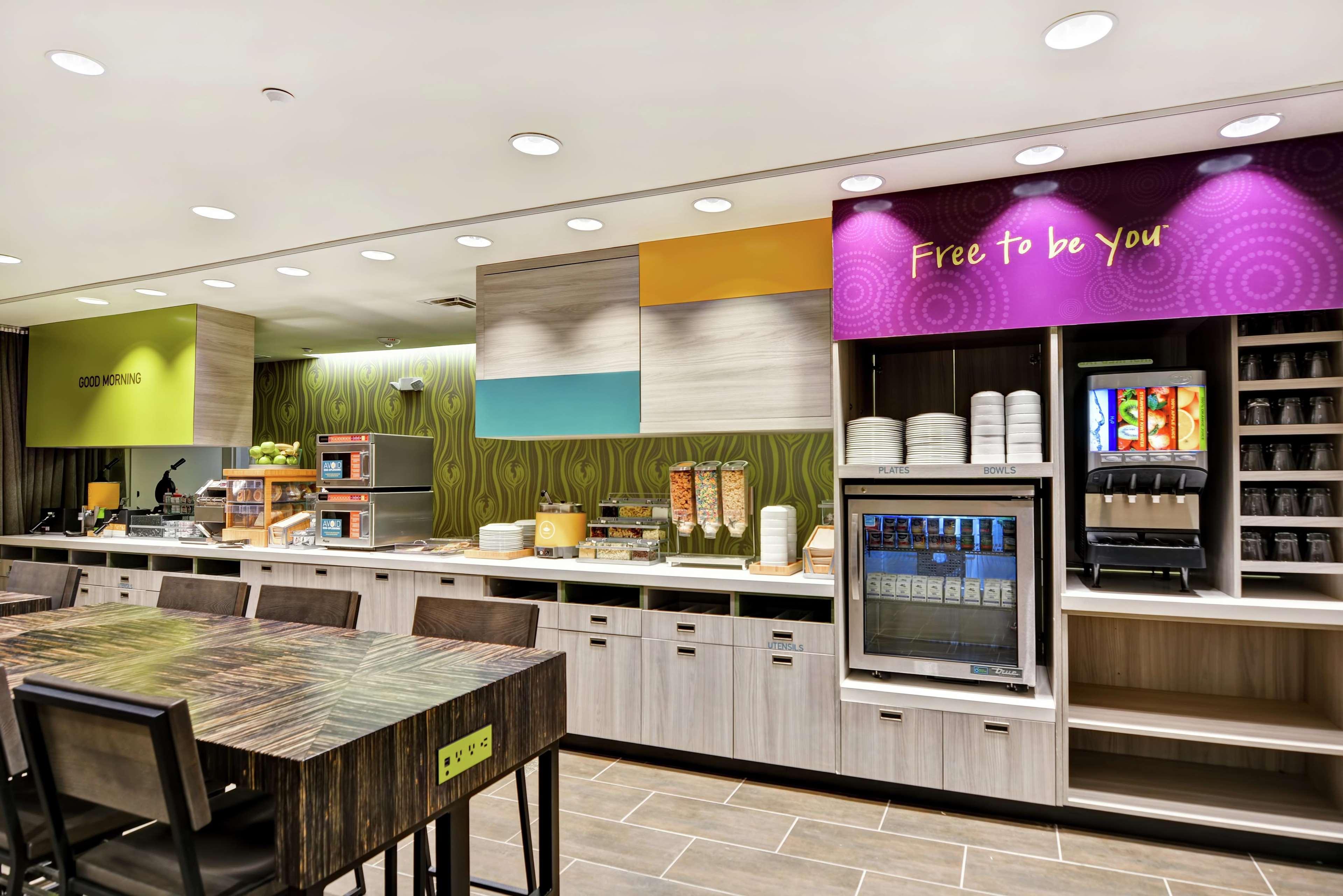 Home2 Suites By Hilton Daytona Beach Speedway Bagian luar foto
