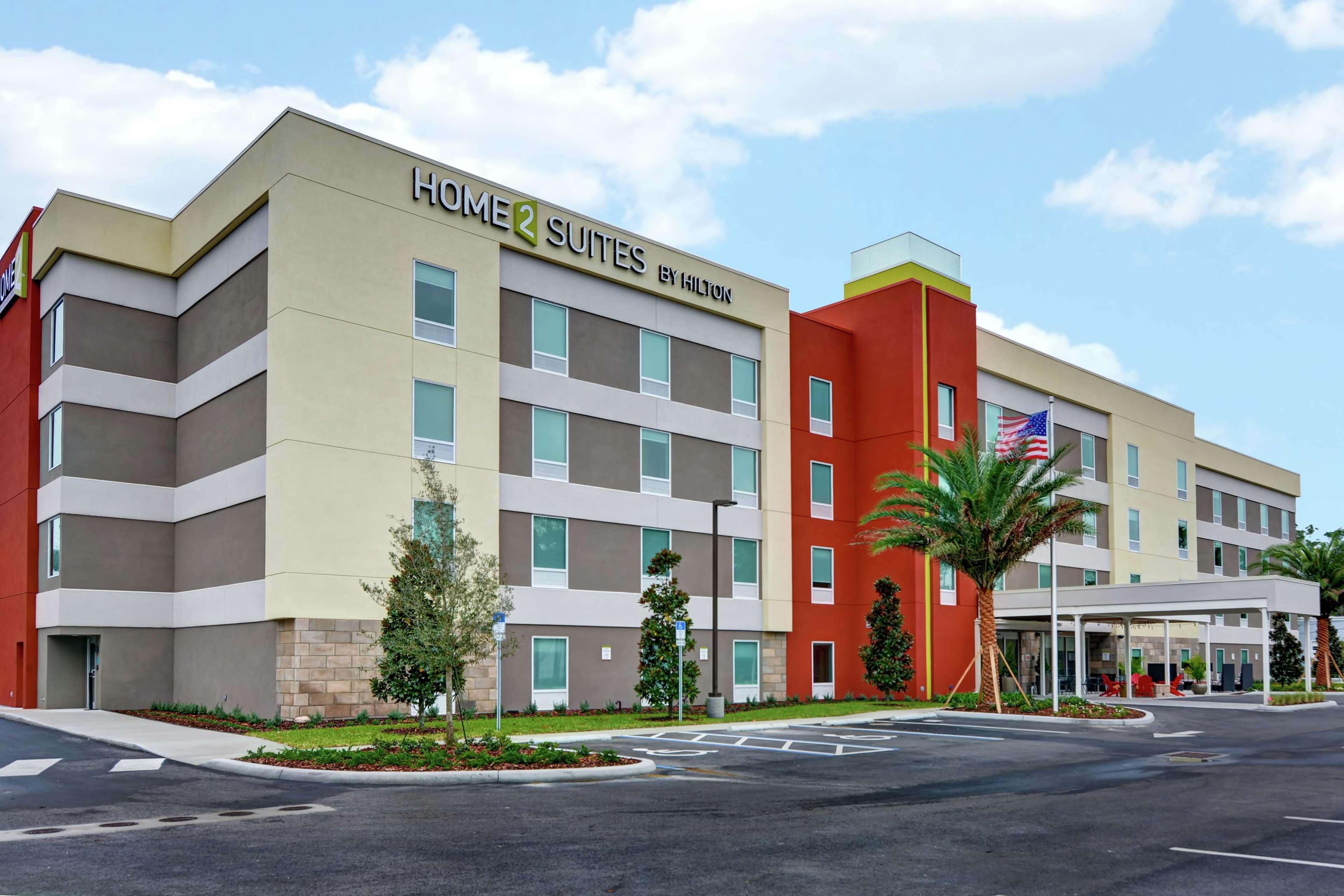 Home2 Suites By Hilton Daytona Beach Speedway Bagian luar foto