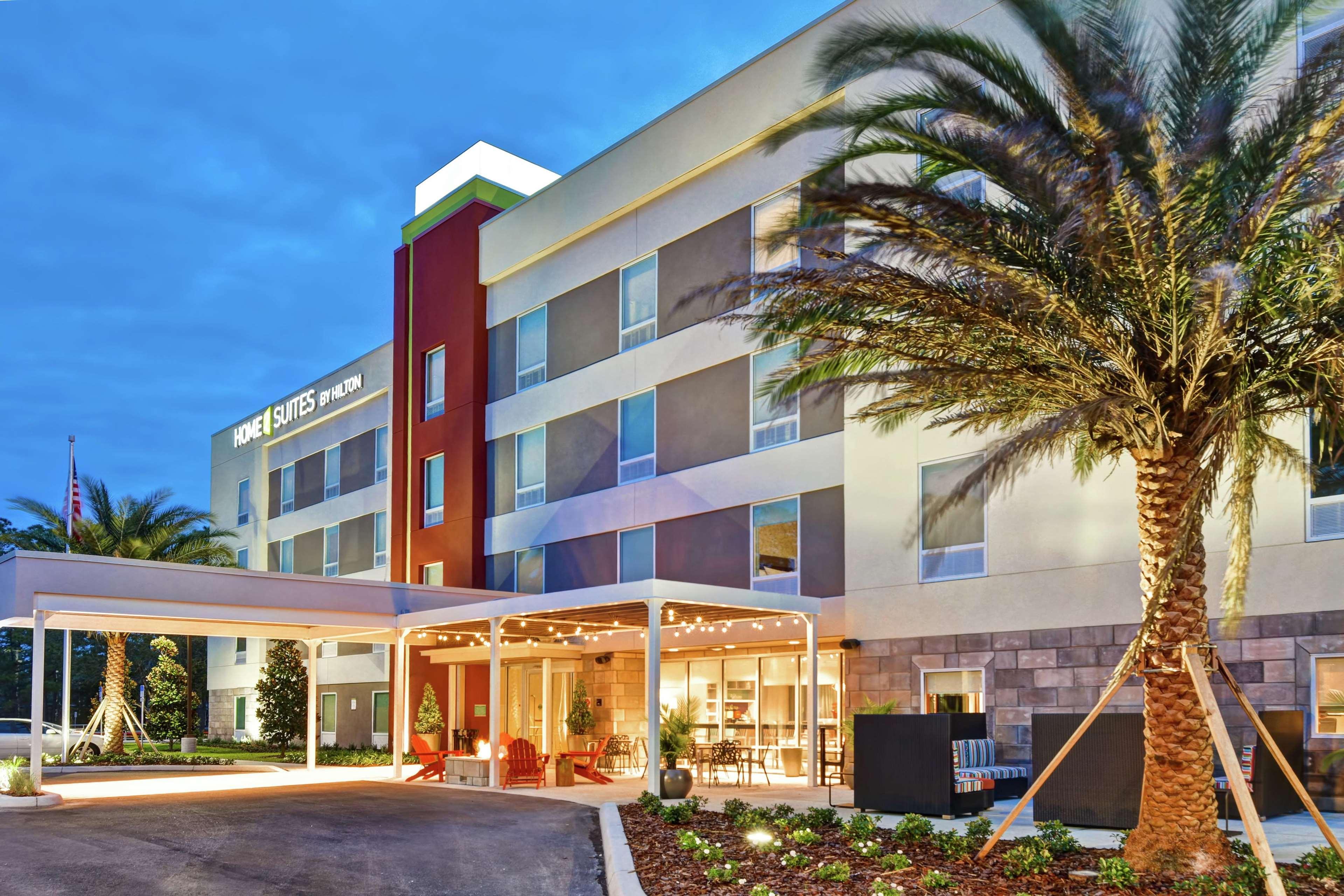 Home2 Suites By Hilton Daytona Beach Speedway Bagian luar foto