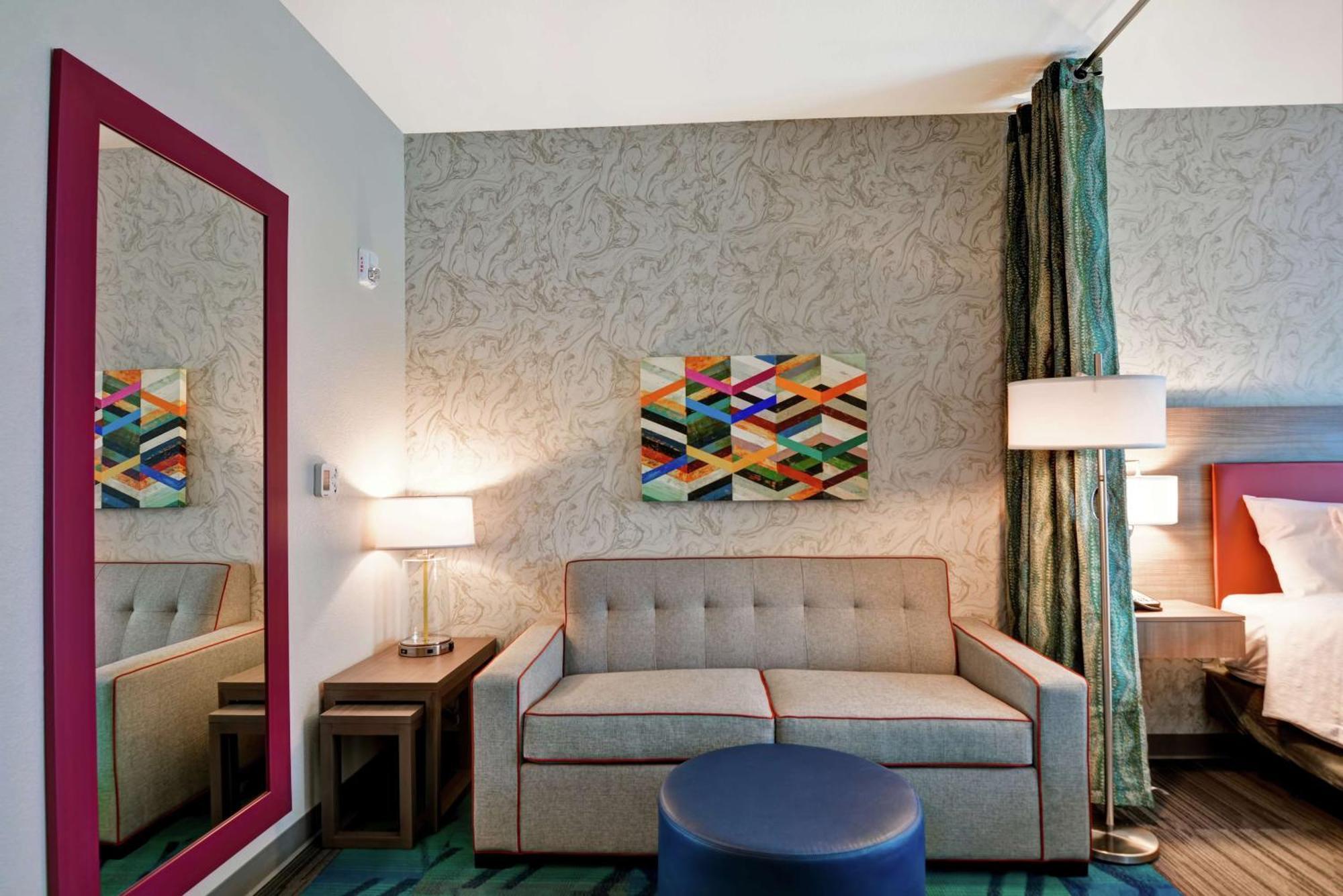 Home2 Suites By Hilton Daytona Beach Speedway Bagian luar foto